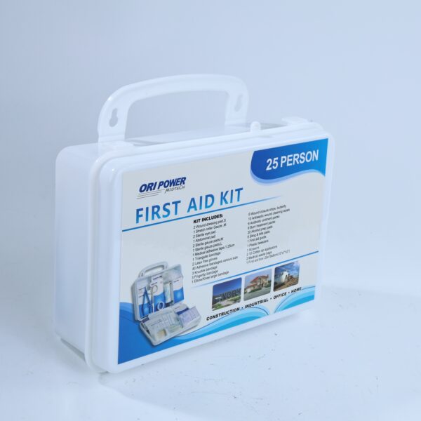 Kit de primeiros socorros compacto em plástico branco - Image 2