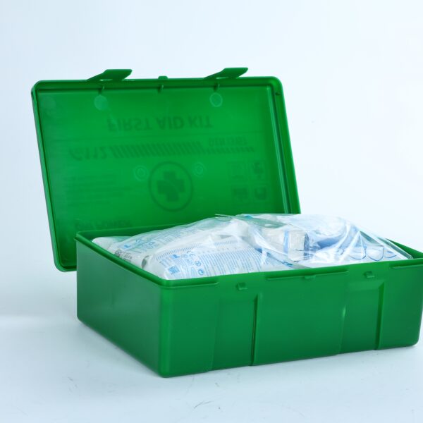 Kit de primeiros socorros essencial verde - Image 2